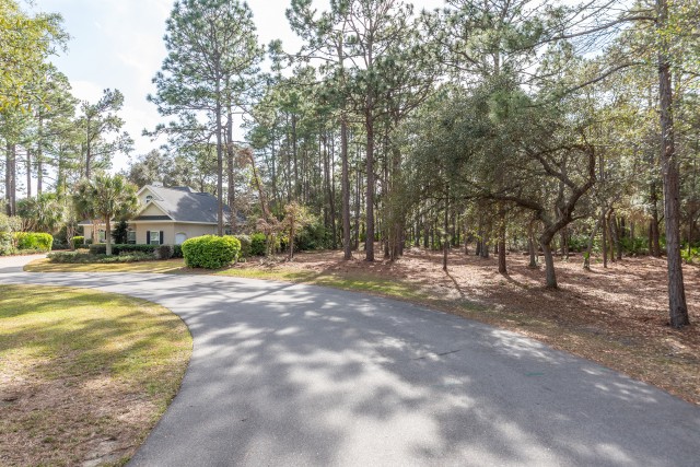385 Fort Howell Drive